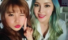 在线直播91pony哥211校花,211校花魅力四射，网友直呼惊艳